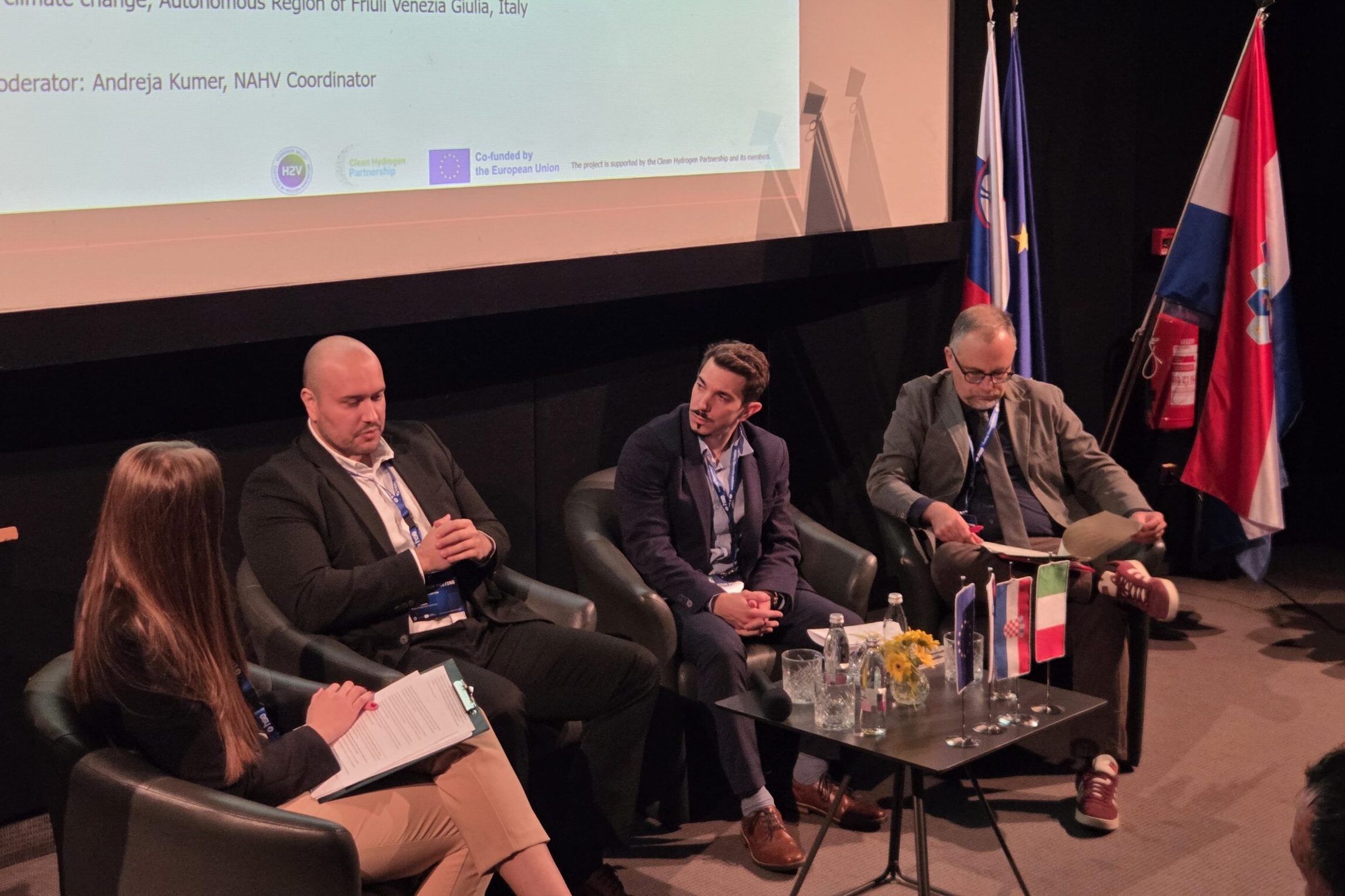 Roundtable: Andreja Kumer, HSE, Davor Rašić, MINGO, Pavao Vranesević, MZIE, Nicolò Tudorov , Regione FVG